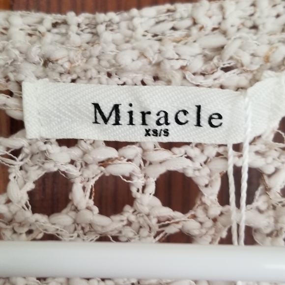 NWT Beautiful crocheted sweater. Cream with front tie. By Miracle. Fits XS and S - Picture 4 of 8